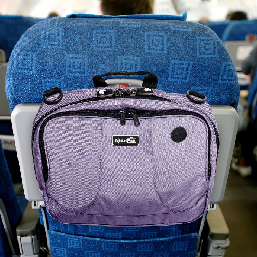 Túi xách tay trên máy bay gọn, năng động và đựng đầy đủ đồ 