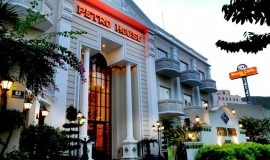 Petro House Hotel 18